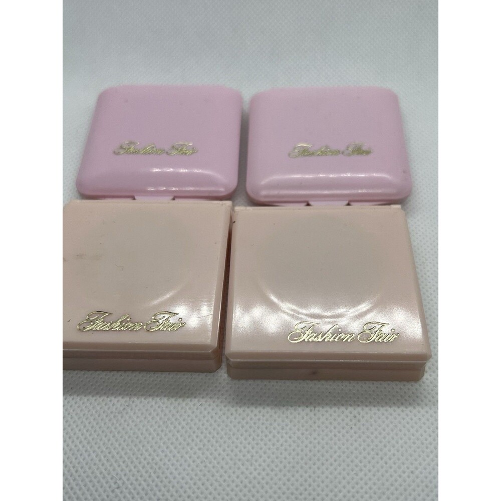 Lot of 4 VTG Fashion Fair Eye Shadow 0.1 oz Powders-2 Lilac Luster/2 Frosty Rose